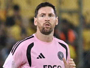 �޽�, ��� ��900�� ���ϡ�ȣ���� �̾� ���� �� ��°