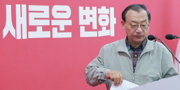 �������� �ƿ����������� �ܼ���õ�� �õ��� ���� ��Ĭ