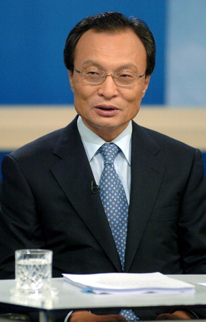 ¡®¹Ýµ¶Àç ¹ÎÁÖÈ Åõ»ç¡¯ ÀÌÇØÂù Àü ÃѸ® º°¼¼