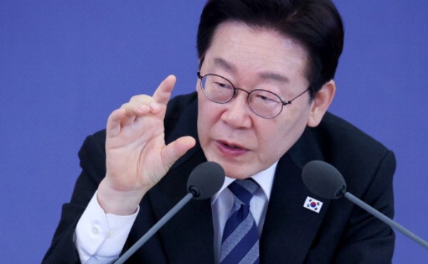 � ���ֽ� �� �� �� ��Ʋ �� �ֳ������ŷ��� ������ �Ϸ� ���� �غ� �ߡ�