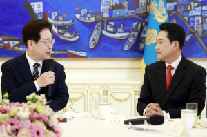 �嵿�� ���۷ι����� �� �Ǿ�޶� � ���׷� TK�¿�?��  ������ ����