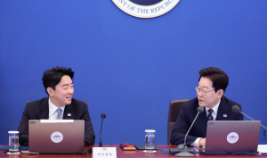 ���� ����ǳ�� ��鸮�� û�ʹ�.. ���� ��� �� ������