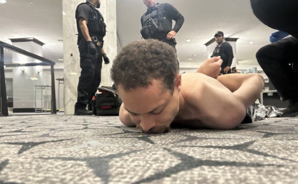 Ʈ���� ���� ������ �Ѱݡ�ڸ���̶� �ָ� ȸ���� ����