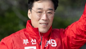 '¼±°Å¿¡ Á÷¿ø ÀÌ¿ë' ÃÖÀ±È« Àü ½Ã±³À°Ã» ºÎ°¨ ù ÀçÆÇ