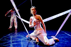 Áö¼Ó °¡´ÉÇÑ Ã¢ÀÛ°ú ¿¬´ë¡¦Ã»³â Ãã²Ûµé °¥¸ÁÀÇ ¸öÁþ