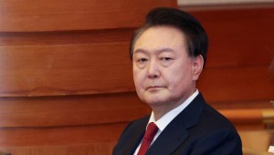 ����Ư�� 180��, 24�� ������