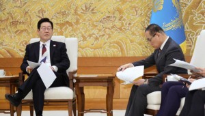 � �����ճ�Ÿ�̡� �Ű� �� ù ��١������������ ����