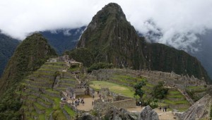 ������ ��������� �Ǽ��� �̽��͸� ���ߵ���