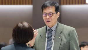 �ݸ� 6���� ���� ���� ��ȯ�������� �Ҿ� ������