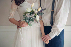 �λ� ȥ�� 6�⸸�� �ִ١���ȥ����, �� 34������ 32��