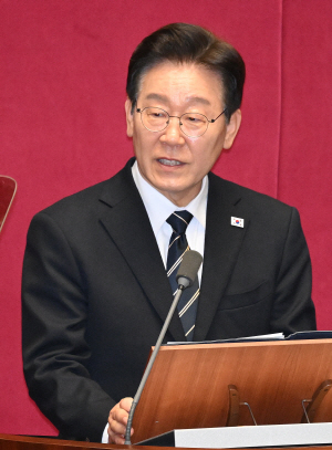 �� ����� "���� ���� Ʒ��ڴ�, �ҵ� ���� 70%�� 10~60���� ����"