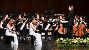 �귱ġ �ܼ�Ʈ�� ù�� ����ȭ ����Ÿ������� ��������