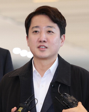 Ư�� �⼮�� ���ؼ� ���� �������� ������ �õ���(����)