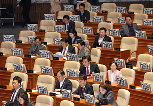 �, �������� ������ ���� ���������� �ʸ������� �º�