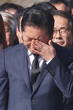 ����¯��, ����û �����ƽ��ϴ١� ��û�� ������ ����