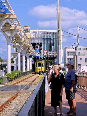 �ؿ�� �ٴٿ����� ���� ���̡����������ũ �����⿭���� ����