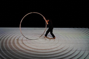 [��ȭ ����] �����۰� ����ȣ ���� �ٰ��� ����