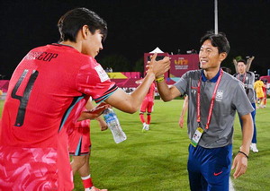 U-17  ȣ, ױ۷ 32 ݵ