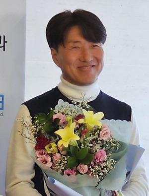 ں A  赵  ش  ϸ  ޴  ƿ䡱