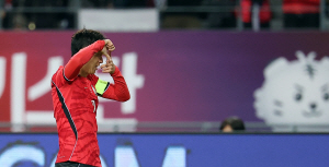 ������� A��ġ �ѱ��� �ִ� �� ���Ű��ź�� 2-0 �Ͻ�