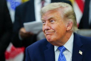  ��Ʈ���� ��ź ������ ���� �ɸ�����ڸ 25�� �� ��301�� �����뵿 ������ ������ ����