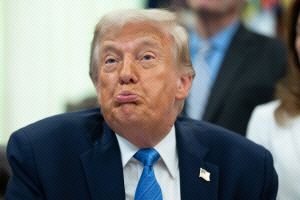  Ʈ���� ���ѱ��� ȣ������ ���� ��û ������ ��� �����ơ����� �Ҹ� ǥ��