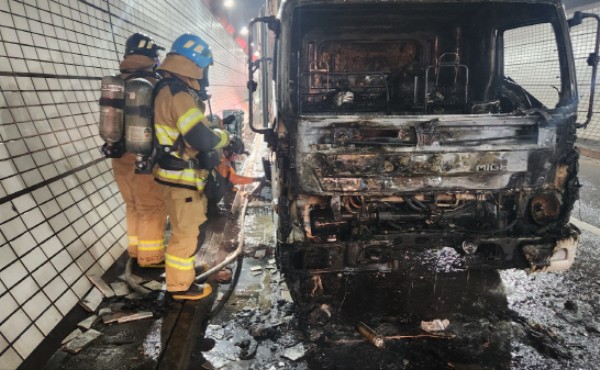 "λü, Ȳͳ     ˰ ġ"