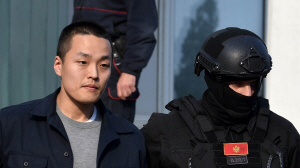 Ú¸¹ý¿ø, 'Å×¶ó»çÅÂ' »ç±âÇøÀÇ ±ÇµµÇü¿¡ ¡¿ª 15³â ¼±°í