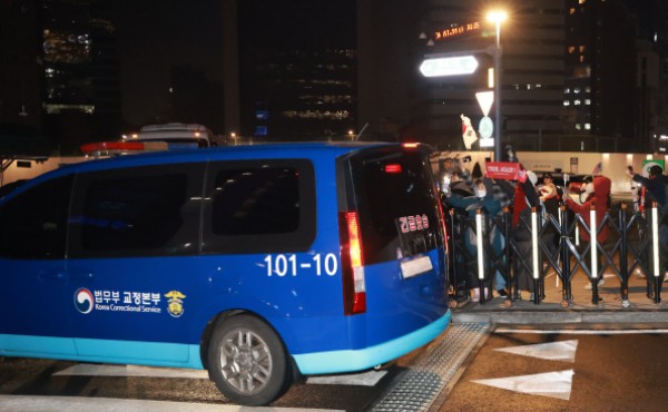 ��, �����Ư�� 8�ð� �� ���� ���� ���ᡦ6�� ���� ��� ����