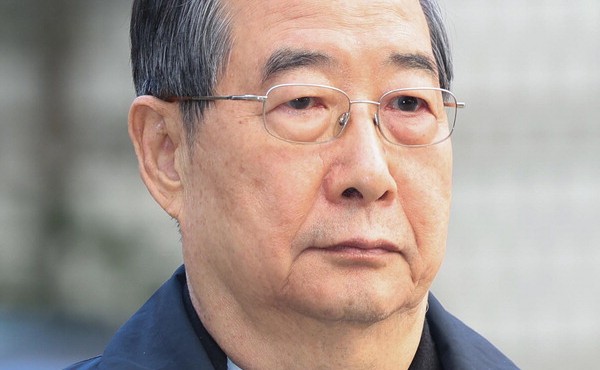 �� ��12��3����� ������ ù �Ǵܡ��Ѵ��� 1�� ¡�� 23��