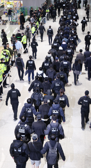 �λ����û, į����� ���� ���� ������ 49�� ���� ��û ����