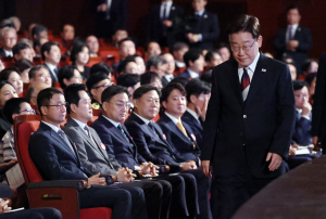 ����, � ����翡 ��ȭ���� ���������Ⱥ� ���� ����