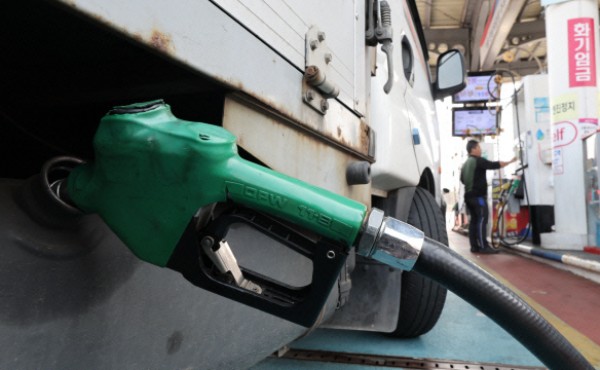 ���� �ֹ��� ��հ� 2000�� ���ġ����� ������ 1980�� ����