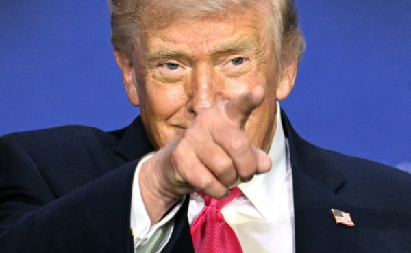 Ʈ���� ��UFO ���� ��̷ο� �ڷ� �߰ߡ��� ������