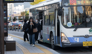 �λ��, 10������ '���� ���� ����' �ù� ����