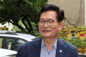 ¡®µ·ºÀÅõ¡¤Á¤Ä¡ÀÚ±Ý ÇøÀÇ¡¯ ¼Û¿µ±æ 2½É ÀüºÎ¹«ÁË