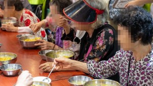 ºÎ»ê ¿ÃÇØµµ ³ëÀι«·á±Þ½Ä ³¢´Ï´ç 3500¿ø