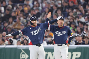 Çѱ¹ ¾ß±¸, 7-2 È£ÁÖ ²ª°í 17³â ¸¸¿¡ WBC 8° ÁøÃâ