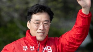 ��, ����ȫ �� �α������� ¡��1�� ����