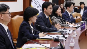 ������ �Ǵ��� ��ŷ ���� AI������� ���� �溸������