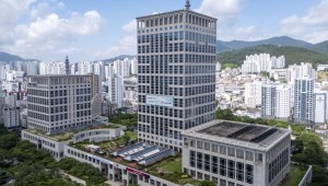 부산시 내년 생활임금 확정, 시간당 1만2729원…3.7%↑