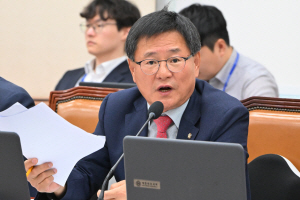 �뵿û, 100�� ü�� �����Ź� ������ ���� ���� �������