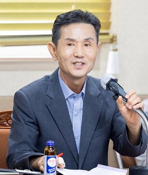 �λ� �ϱ�û�� 100�� ����ϳ� �� �ϳ�