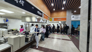 ���ֽ� 1000���� ��ħ�� �̾� �������� ����