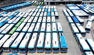 �� ���� �� ������ �� ���� ��١��λ� �ó����� ������ �ٹ��� ����