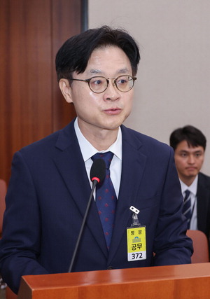 , 뿪   ()