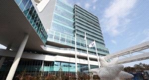 Àüü ³ª¶ùºú 1700Á¶¿ø ³Ñ¾ú´Ù¡¦GDP ´ëºñ ¿©ÀüÈ÷ 70% À°¹Ú