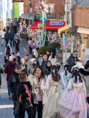 ���ߵ� ū�ա� ��ƶ� �λ�, ���ΰ� ���� �������÷� ����