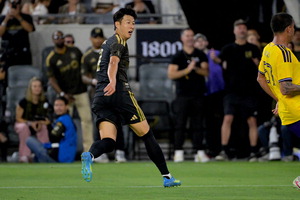 ¡®Àü¹Ý 4µµ¿ò¡¯ ¼ÕÈï¹Î, ¿Ã ½ÃÁð ù º£½ºÆ®