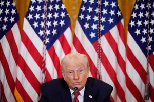 ������ �ʹ� ���ơ� Ʈ���� ��ȭ������ڸ �ڱ����� ����п� �� ���